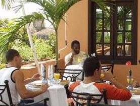 Hotel-la-Hacienda-Breakfast